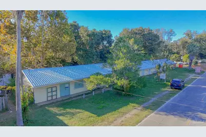 1201 N T St, Pensacola, FL 32505 - Photo 1