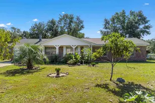 5301 E Avenida De Golf, Pace, FL 32571 - Photo 1