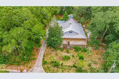 7619 Lakeside Dr, Milton, FL 32583 - Photo 1