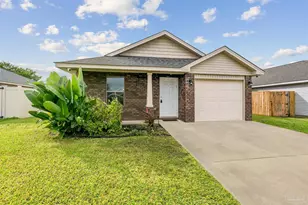 1893 Crosscreek Cir, Gulf Breeze, FL 32563 - Photo 1