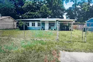 50 Pen Haven Dr, Pensacola, FL 32506 - Photo 1