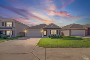 5517 Galahad Trl, Milton, FL 32583 - Photo 1