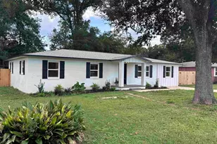 105 Monarch Ln, Pensacola, FL 32503 - Photo 1