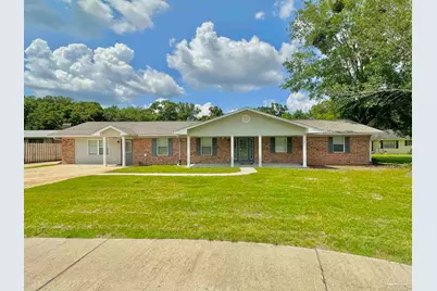 1510 W Detroit Blvd, Pensacola, FL 32534 - Photo 1