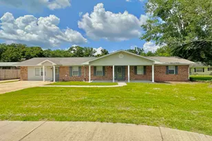 1510 W Detroit Blvd, Pensacola, FL 32534 - Photo 1