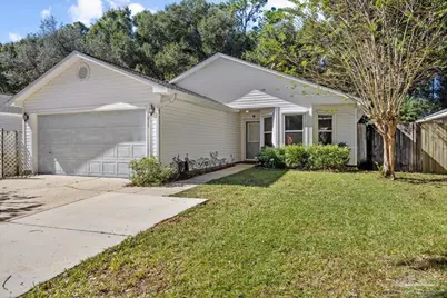 1015 Simpson St, Pensacola, FL 32526 - Photo 1
