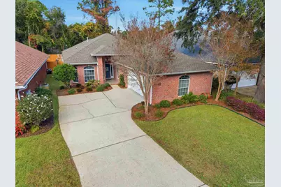 4062 Oak Pointe Dr, Gulf Breeze, FL 32563 - Photo 1