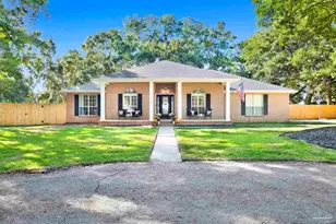 3137 Runnymede Rd, Pensacola, FL 32504 - Photo 1