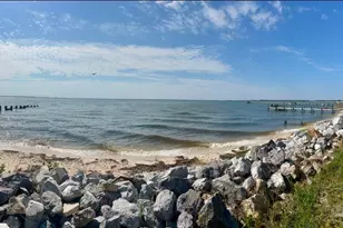 811 Bayshore, Pensacola, FL 32507 - Photo 1