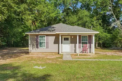 6582 Lee St, Milton, FL 32570 - Photo 1