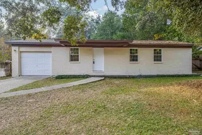 5607 Scotland Cir, Pensacola, FL 32526 - Photo 1