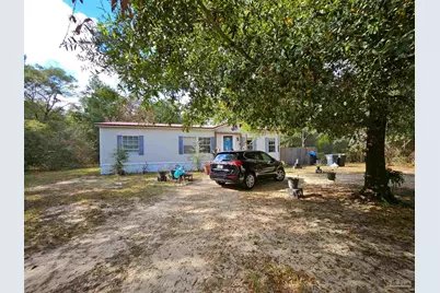 203 W Picasso Cir, Defuniak Springs, FL 32433 - Photo 1