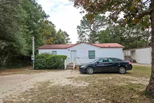 1157 Martin Dr, Defuniak Springs, FL 32433 - Photo 1