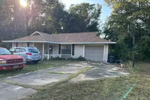 4373 Cecelia Ct, Pace, FL 32571 - Photo 1