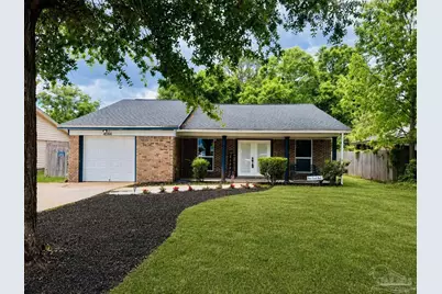 4044 Elmcrest Dr, Pensacola, FL 32504 - Photo 1
