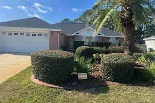 1725 Lighthouse Pointe Dr, Gulf Breeze, FL 32563 - Photo 1