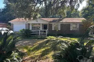 5633 Collinswood Dr, Milton, FL 32583 - Photo 1