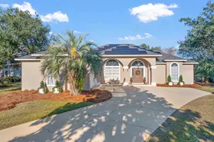 1196 Mary Lou Ln, Gulf Breeze, FL 32563 - Photo 1
