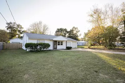 4655 Kimberly Dr, Pensacola, FL 32526 - Photo 1