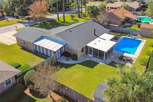 2832 Venetian Garden, Gulf Breeze, FL 32563 - Photo 1