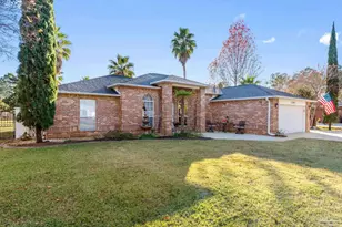 7293 Rexford St, Navarre, FL 32566 - Photo 1