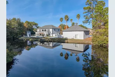 7131 Knollwood Dr, Navarre, FL 32566 - Photo 1