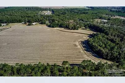 9 Segrest Rd, Pace, FL 32571 - Photo 1