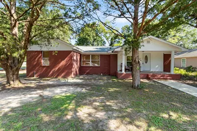 6608 Magnolia St, Milton, FL 32570 - Photo 1