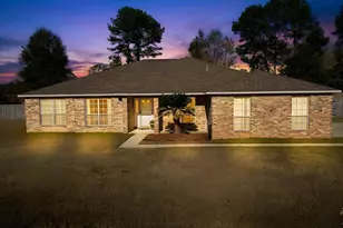 5459 Education Dr, Pace, FL 32571 - Photo 1