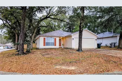 2052 Sequoia Cir, Pensacola, FL 32526 - Photo 1