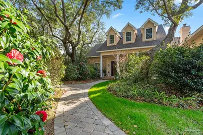 6523 Calle De Lago, Navarre, FL 32566 - Photo 1