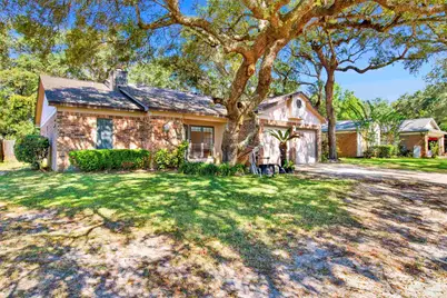 2718 Summertree Ln, Gulf Breeze, FL 32563 - Photo 1