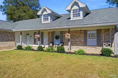 1809 Donegal Dr, Cantonment, FL 32533 - Photo 1