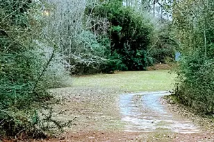 10001 Isaacs Ln, Pensacola, FL 32526 - Photo 1