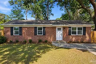 6210 Long St, Milton, FL 32570 - Photo 1