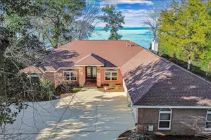 5088 Keystone Dr, Gulf Breeze, FL 32563 - Photo 1