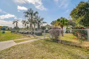228 Topaz Ave, Pensacola, FL 32505 - Photo 1