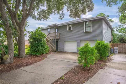6913 Sea Shark Cir, Navarre, FL 32566 - Photo 1