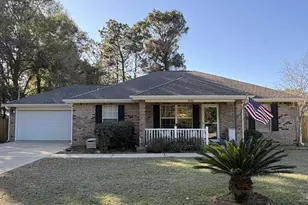 1126 Farmer St, Crestview, FL 32539 - Photo 1