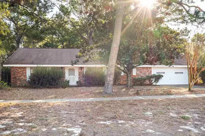 206 S Sunset Blvd, Gulf Breeze, FL 32561 - Photo 1