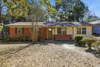 1401 John Carroll Dr, Pensacola, FL 32504 - Photo 1