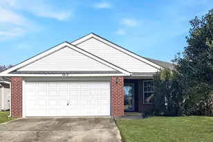 9018 Camelot Pl, Pensacola, FL 32534 - Photo 1
