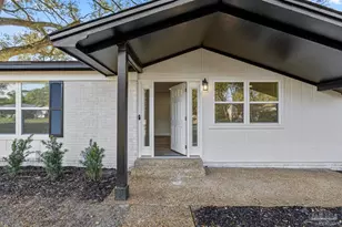 2611 Green Bay Ave, Pensacola, FL 32526 - Photo 1