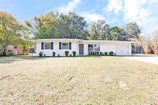 6021 Forest Glen Dr, Pensacola, FL 32504 - Photo 1