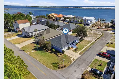 569 Radiant Cir, Mary Esther, FL 32569 - Photo 1