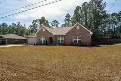 7409 Rexford St, Navarre, FL 32566 - Photo 1