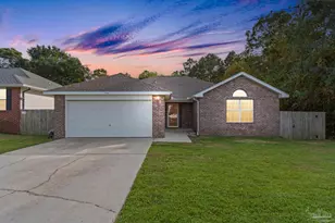 5561 Fawn Ridge Dr, Gulf Breeze, FL 32563 - Photo 1