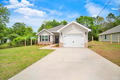 5132 Bankhead Dr, Pensacola, FL 32526 - Photo 1