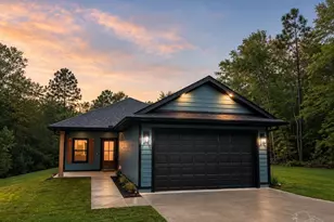 6761 Twister Ln, Milton, FL 32583 - Photo 1
