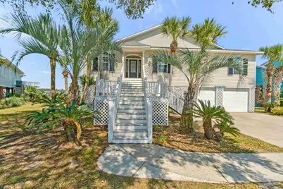 7808 Petersen Pt Rd, Milton, FL 32583 - Photo 1